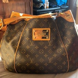 Louis Vutton galleria pm